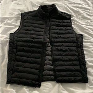 Black insulated vest by Gap, unworn